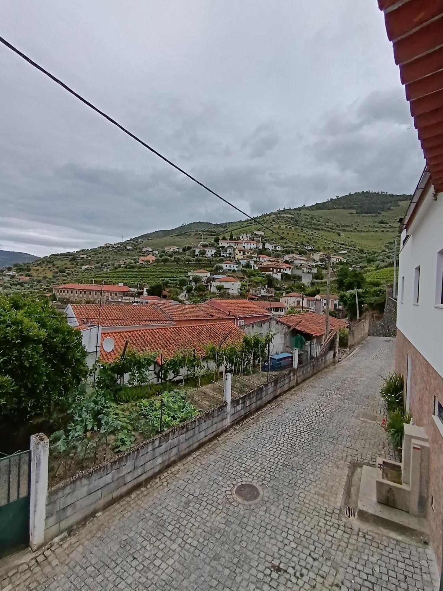 Casa Fonte Do Meio Folgosa  Eksteriør billede